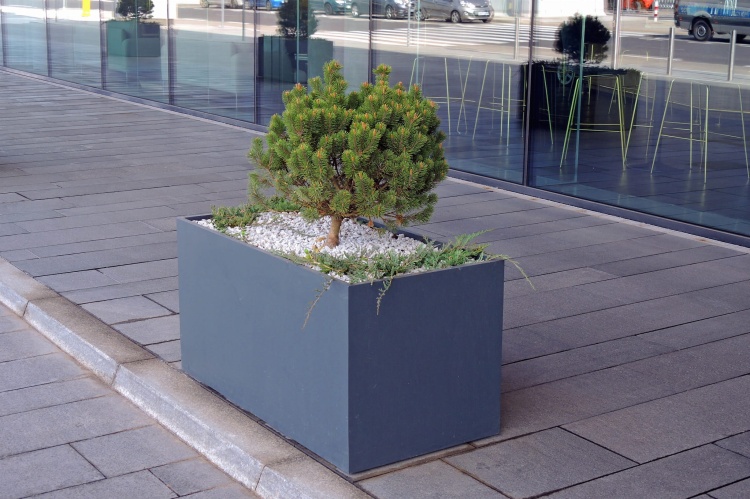 flowerpots-KAMA-120x60x60.JPG
